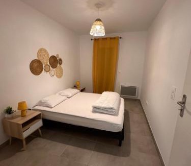 Mimizan-Plage Apartment | À 500m de la plage - L Ébène -
