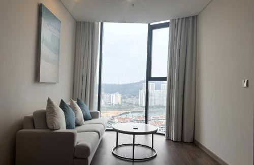 Ha Long Hotel | À la carte