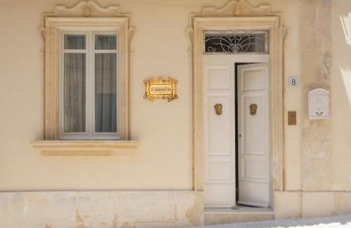 Noto Historic Centre Apartment | à Marchisa -Noto-