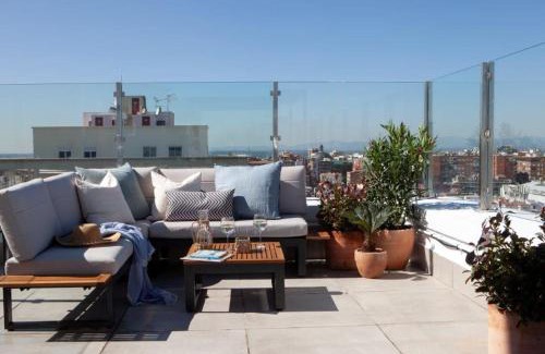Cuatro Caminos Apartment | Ático con espectacular terraza en Bernabéu