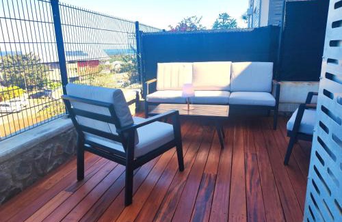 La Saline Les Bains Apartment | Éclat du Lagon ! Appart T3 avec Piscine, Terrasse et Vue Mer à Saint-Gilles Les Bains, Proche des Plages