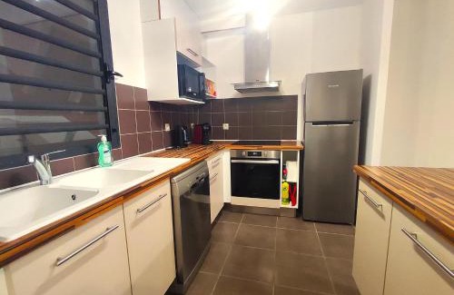 La Saline Les Bains Apartment | Éclat du Lagon ! Appart T3 avec Piscine, Terrasse et Vue Mer à Saint-Gilles Les Bains, Proche des Plages