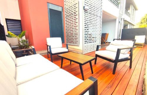 La Saline Les Bains Apartment | Éclat du Lagon ! Appart T3 avec Piscine, Terrasse et Vue Mer à Saint-Gilles Les Bains, Proche des Plages