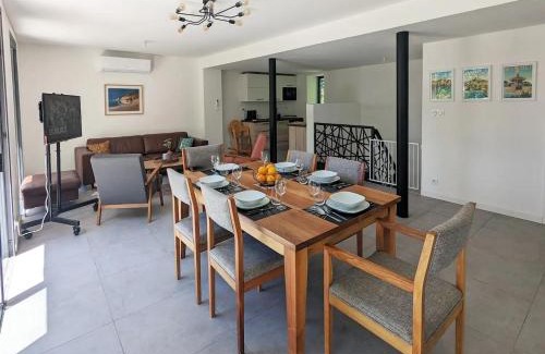 Lambesc House | Évasion Moderne en Provence