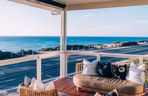Aldinga Beach House | ōSHEN- Sleeps12, Gym, Kayak, MountnBike, BeachFrnt