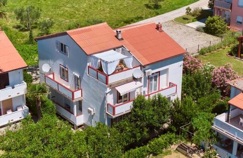 Suha Punta Apartment | Šimičić Apartment B