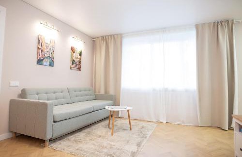 Siauliai City Center Apartment | Šviesus ir jaukus butas Šiaulių centre puiki vieta poilsiui #2