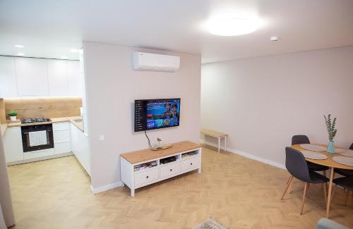 Siauliai City Center Apartment | Šviesus ir jaukus butas Šiaulių centre puiki vieta poilsiui #2