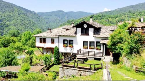 Garmen House | Авина къща