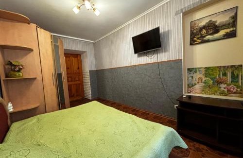 Prymors'kyi district Apartment | Квартира подобово Одеса