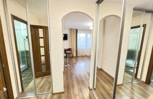 Dobrovelychkivka Apartment | квартира поруч з парком