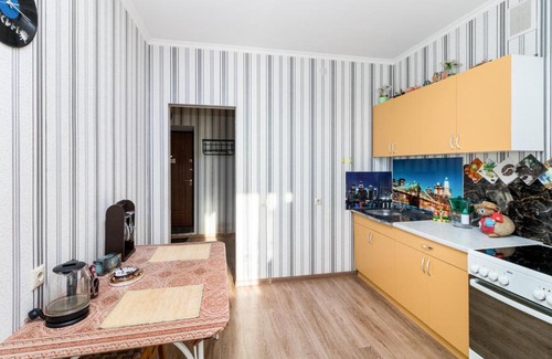 Tyumen Apartment | Квартирка на стиле у жд - apartment art