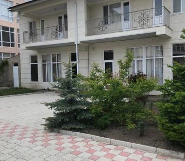 Cholpon-Ata Apartment | Коттедж "Ак Жолтой"