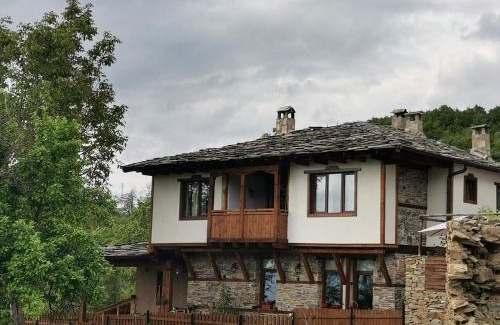 Leshten House | Къщата на музиканта