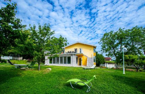 Pazardzik Villa | Къща за гости Кала