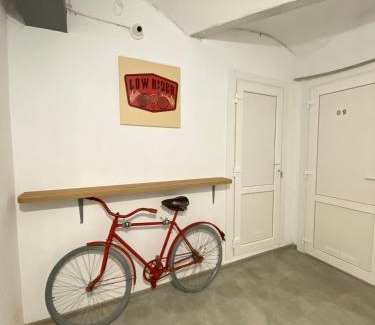 Lviv Hotel | Лісапед на Зустрічній