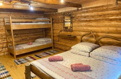 Soymy Ski Chalet | Лісова Хатина-ЧАН