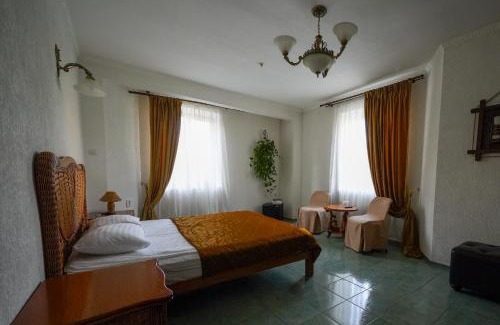 Vyshhorod Hotel | Отель Вышеград
