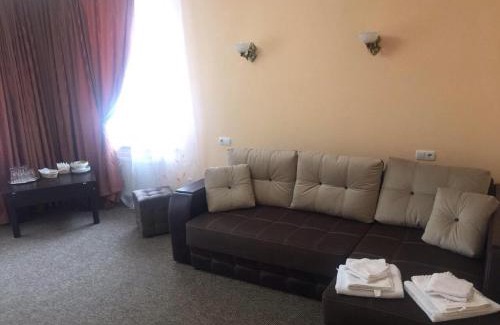 Yaremche Hotel | Полярис Polyaris