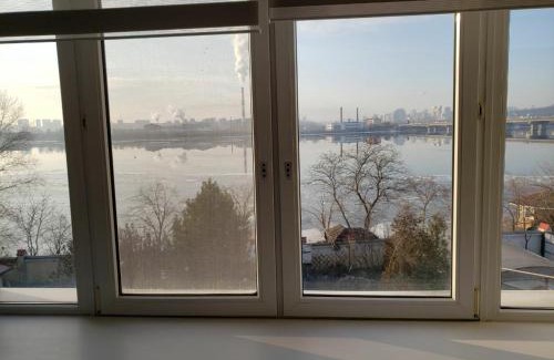 Darnyckyj Hotel | Причал
