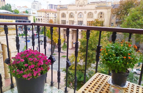 Khreshchatyy Yar Apartment | прорезная in Київ