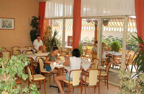 Kranevo Hotel | Семеен Хотел "Sirena"