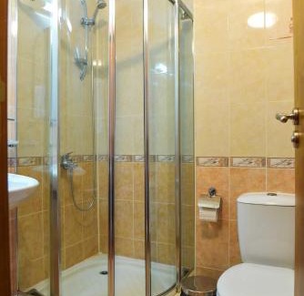 Kvartal Noviya Grad Hotel | Стаи за гости - Семейна къща за гости Ивел