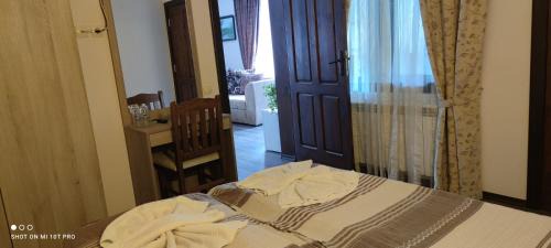 Ribaritsa Hotel | СТАР МЕРАК