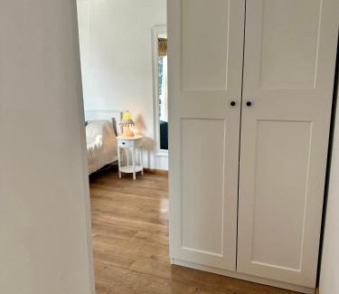 Burgas Apartment | Уютен апартамент в центъра Гнездото Cozy apartment in the center The Nest
