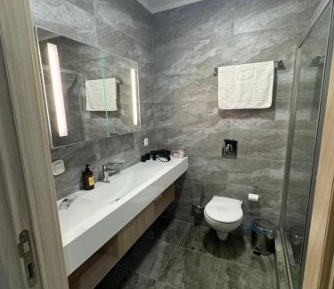 Yesil District Resort | Уютные Апартаменты в YES APARTS 2 комнатная люкс с Видом на Ботанический сад