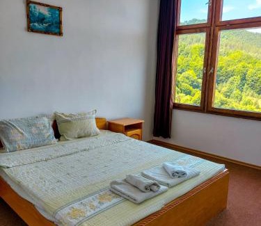 Banite Hotel | Хотел Кючуковата Къща