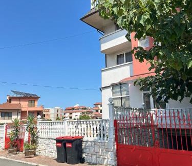 Chernomorets Hotel | Хотел Модева