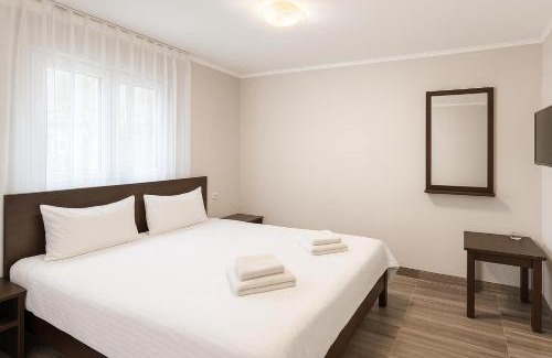 Soymy Hotel | Царська гора
