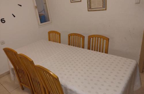 Rehovot Apartment | דירת 4 חדרים מתוקה ברחובות מרכז העיר קרובה לכל מקום