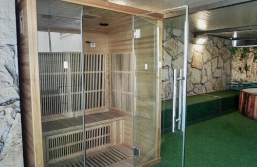 Qiryat Shemona Apartment | הצימר של אביבה - צימר לזוגות ומשפחות עם בריכה פרטית, סאונה וג'קוזי