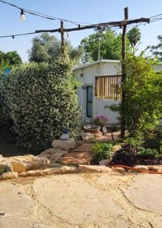 Kfar Hess Ski Chalet | קזה פיקניה בקתה בכפר