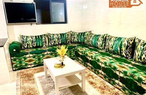Anza Apartment | بيت هادئ وفي جانب شاطئ