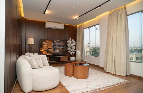 Oula Apartment | شقة فندقية اطلالة عالنيل بالكامل في قلب القاهرة بجوار الفورسيزون