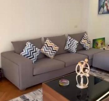 Old Cairo Apartment | شقه بكورنيش النيل