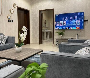 Ha'il Apartment | شقه بمدخل خاص وباب كراج