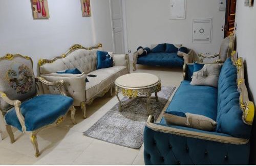 New Cairo Bed & Breakfast | غرفة ماستر بتراس سكن العاصمة