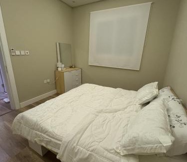 Riyadh Apartment | غرفة وصالة فندقية حي حطين