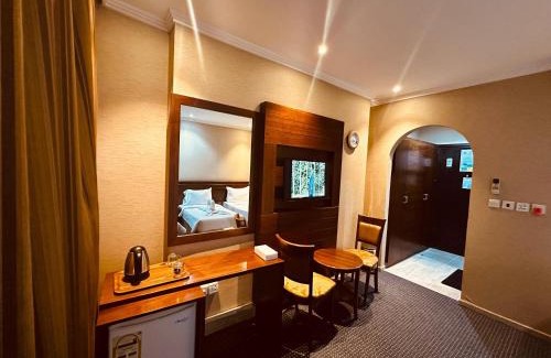 Mecca Hotel | فندق ضيوف المقام الماسي توصيل مجاني للحرم - Diouf Al-Mquam Al-Masy Hotel Free shuttle service to the Haram