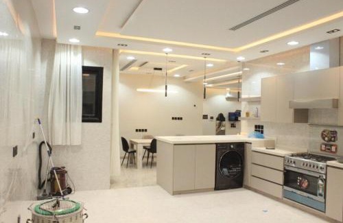 Az Zulfi Villa | فيلا راقية وسط المدينة