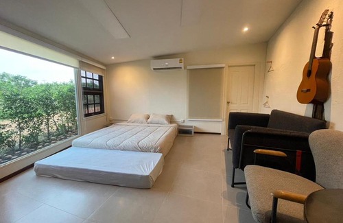 Khlong Muang House | กระบองแพะ