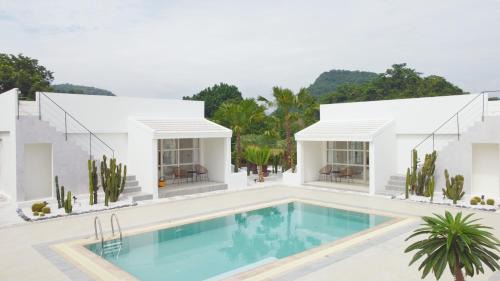 Mu Si Resort | ทิพย์วาริน รีสอร์ท เขาใหญ่