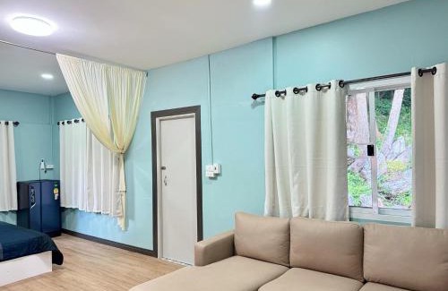 Ban Rai House | นพรัตน์การ์เด้นฮิลล์