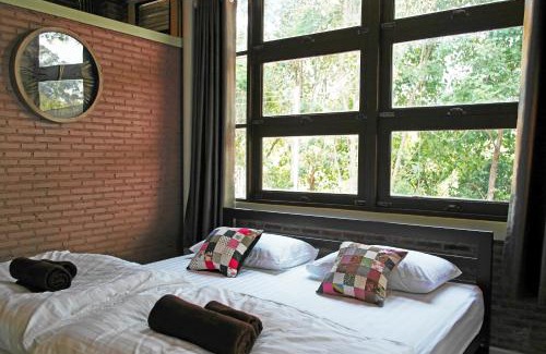 Uthai Thani Hotel | บ้านก้ามปู อุทัยธานี
