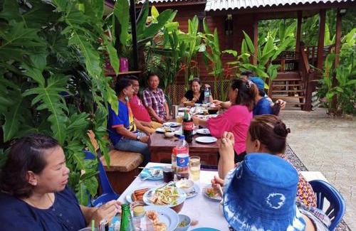 Ban Phe Resort | บ้านทะเลอิ่มเอม Bann Talay Im eimm