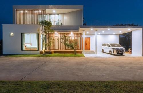 Nong Khai Villa | บ้านพูลวิลล่าหนองคาย Lyntara